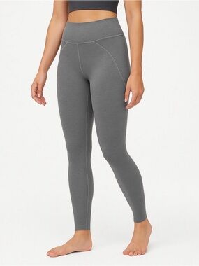 Gray allbirds leggings